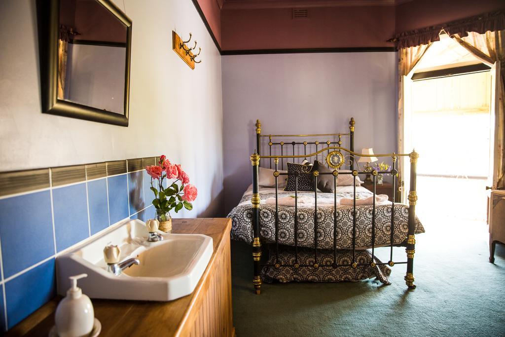 Boorowa Hotel Exterior photo