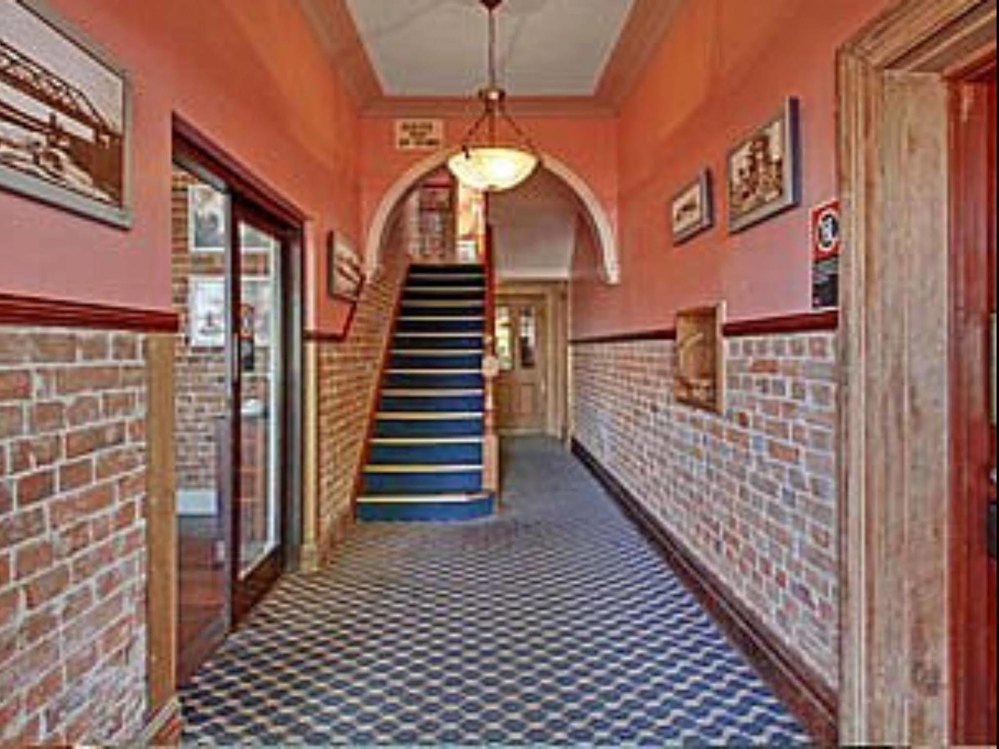 Boorowa Hotel Exterior photo